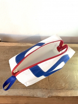 Segeltuch Kulturtasche mit blauer 6 groß